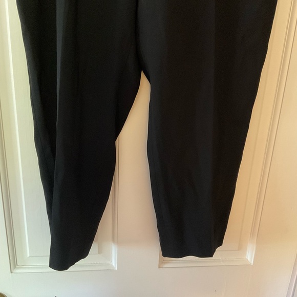 Aritzia Babaton Conan Cropped Pant Black Crepe Trousers Mid Rise Slim Fit 16 NWT - Picture 9 of 15